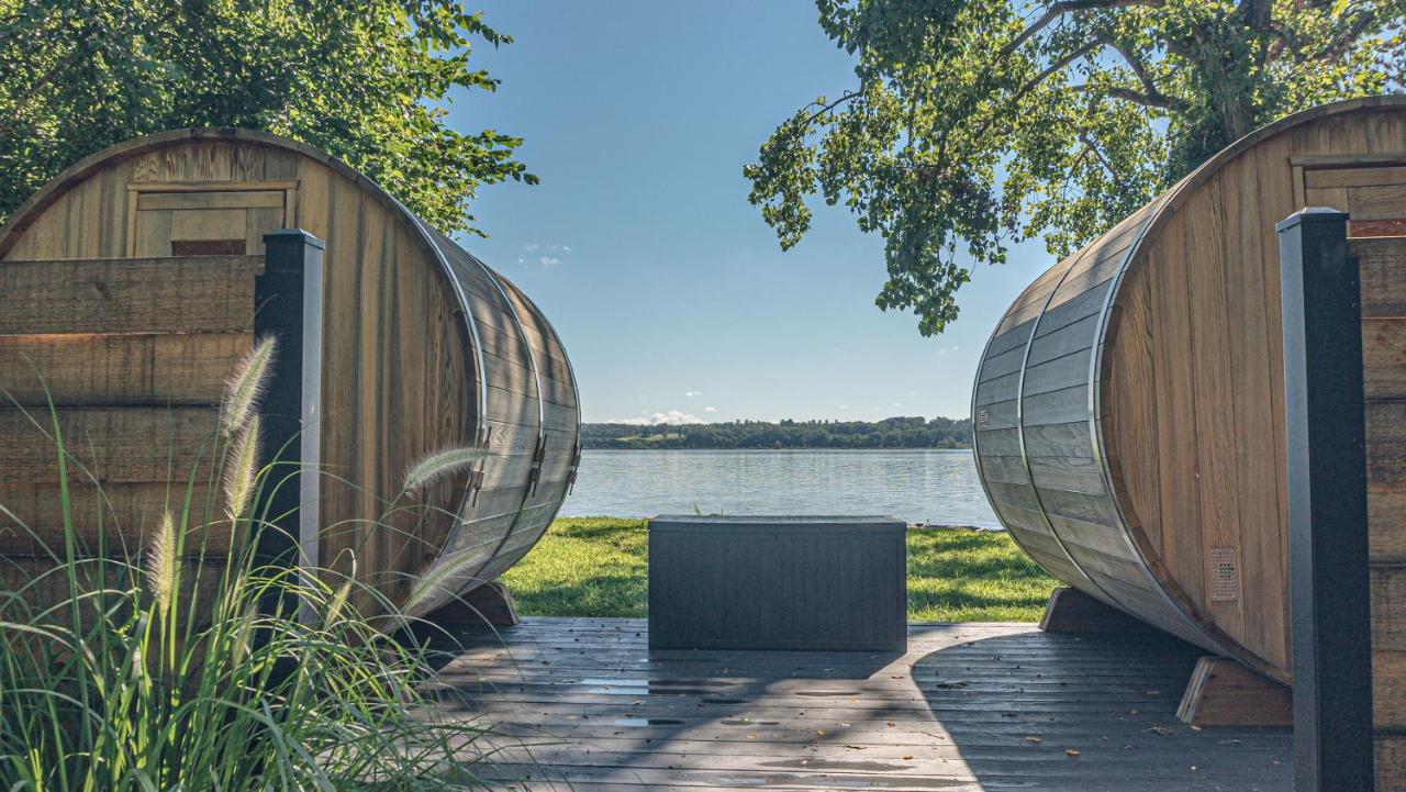 Hutton Brickyards Riverfront Hotel & Venue Kingston Bagian luar foto